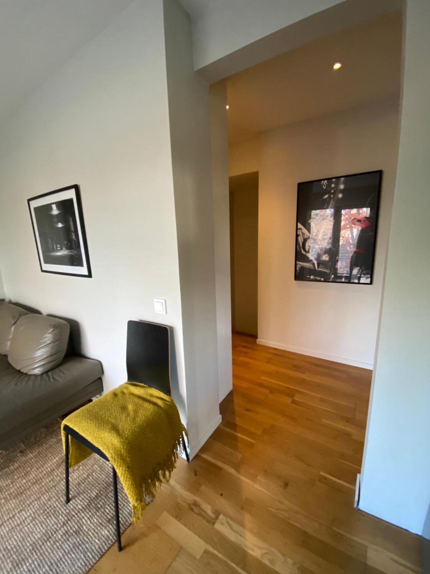 Вілла Townhouse On Arlanda Stockholm Metro Line - Easy Checkin Соллентуна Екстер'єр фото