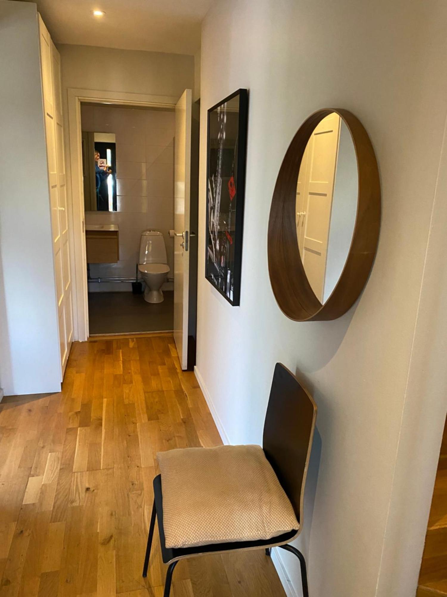 Вілла Townhouse On Arlanda Stockholm Metro Line - Easy Checkin Соллентуна Екстер'єр фото
